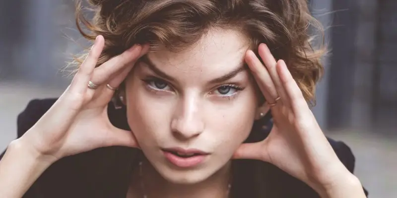 Aşırı Düşünme (Overthinking) Beyne Zarar Verir mi?